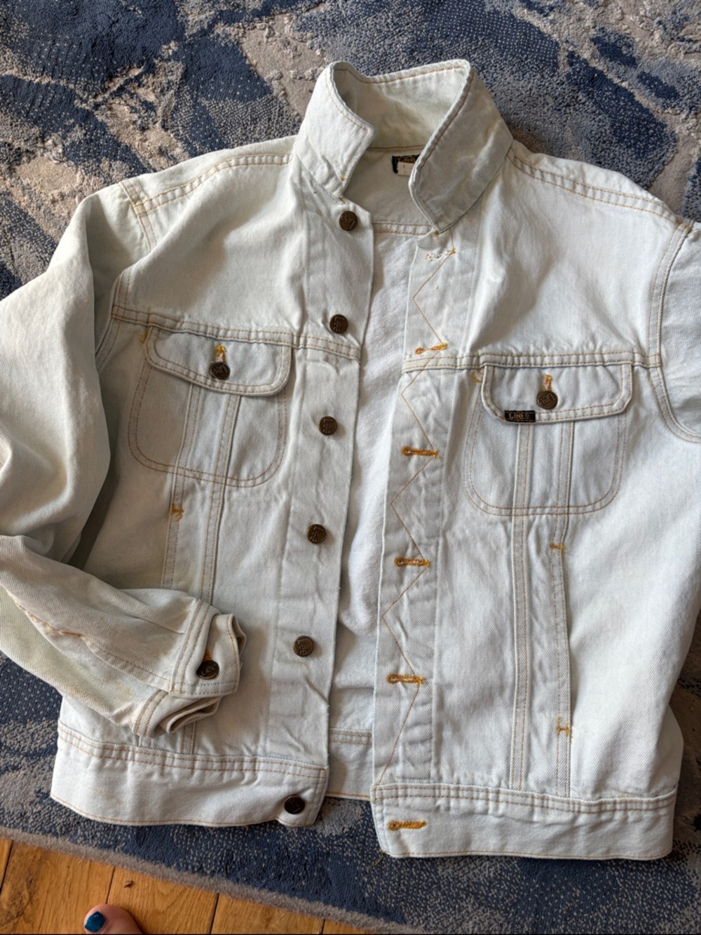 Vintage 80's Lee Light Blue Denim Jacket with Contrast Stitching